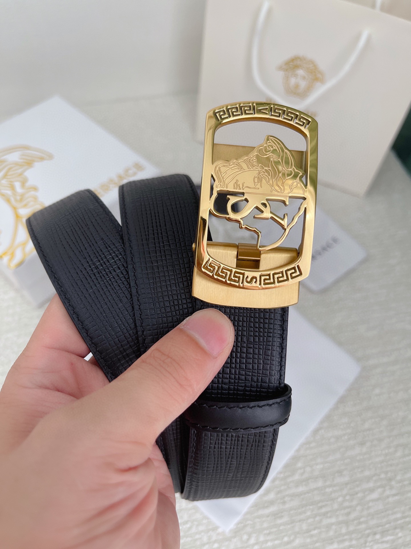베르사체 남자 벨트