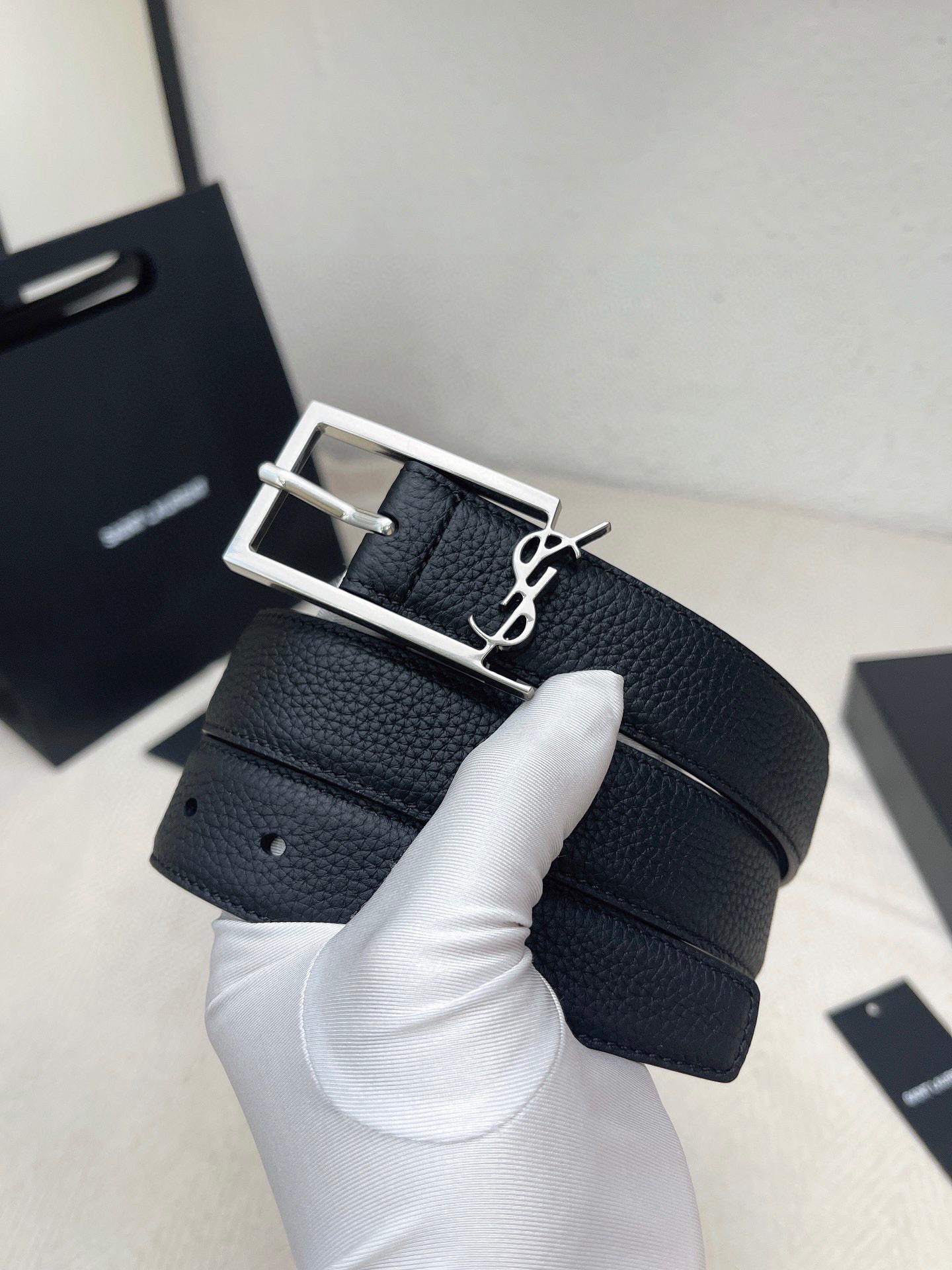 생로랑 여자 벨트