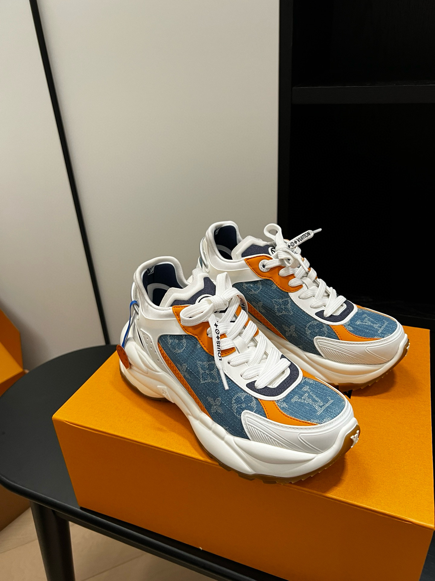 루이비통 런55 남녀공용 스니커즈 운동화 신발