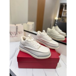 발렌티노 남녀공용 스니커즈 신발 운동화