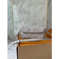 루이비통 M82210 M81911 여자가방