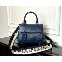 루이비통 M58928 여자가방