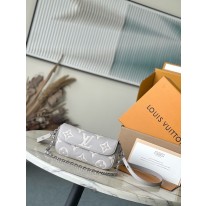 루이비통 M14225 여자가방