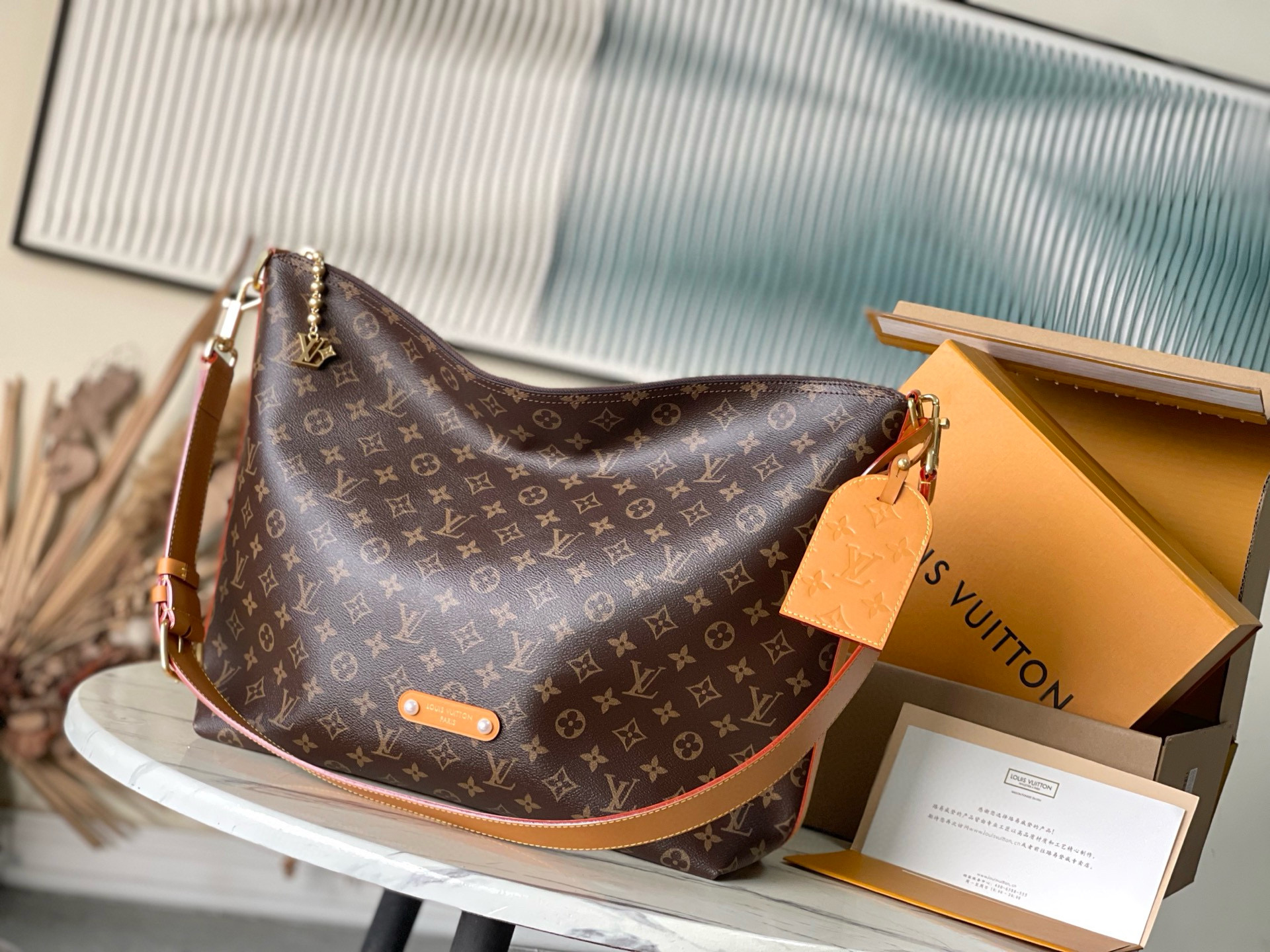 루이비통 M14098 여자가방