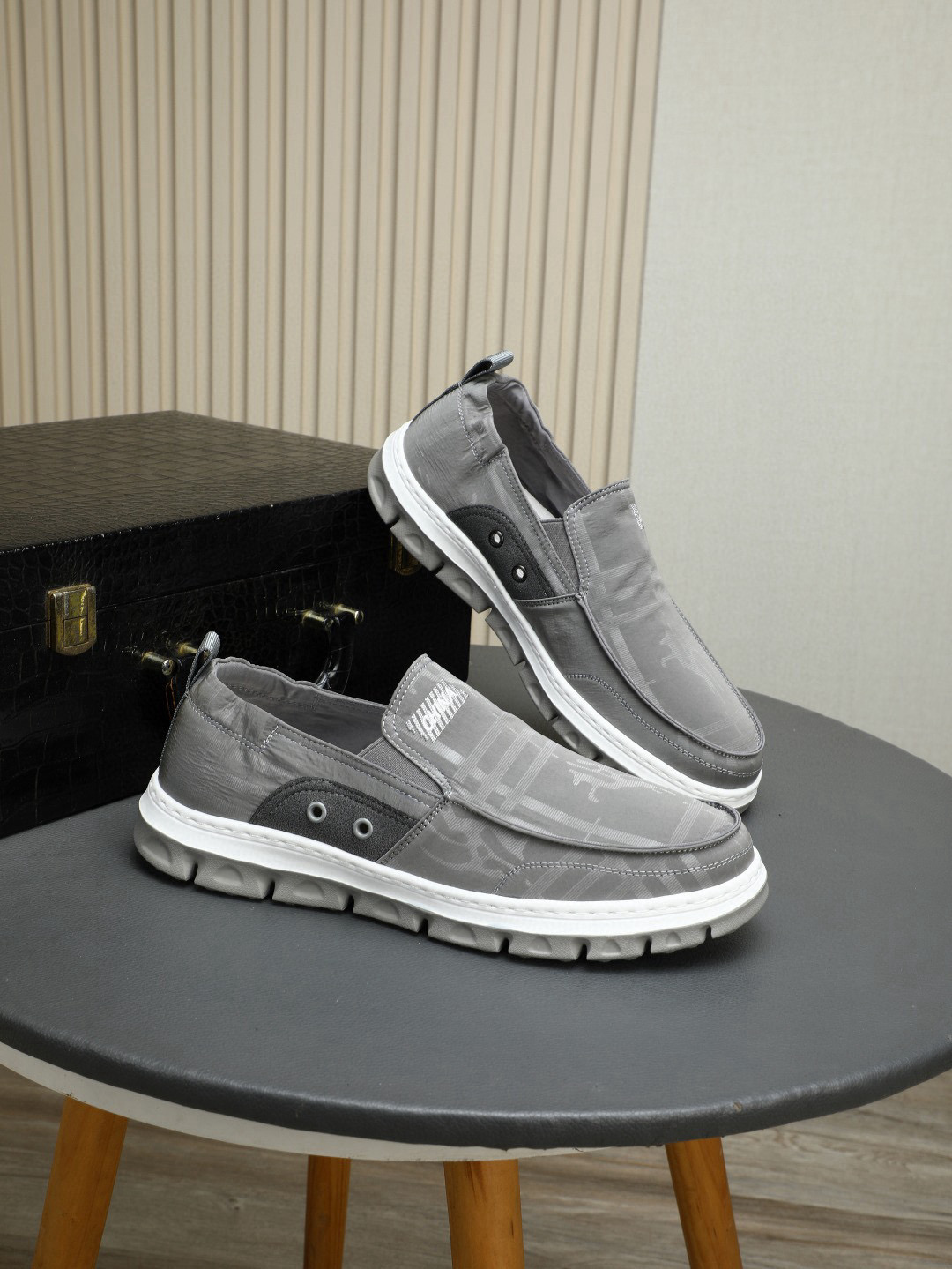 프라다 남자 스니커즈 신발 운동화