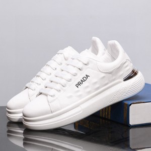 프라다 남녀공용 스니커즈 신발 운동화
