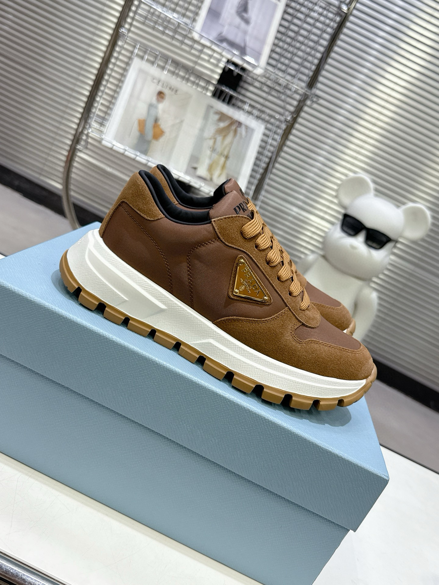 프라다 남녀공용 스니커즈 신발 운동화