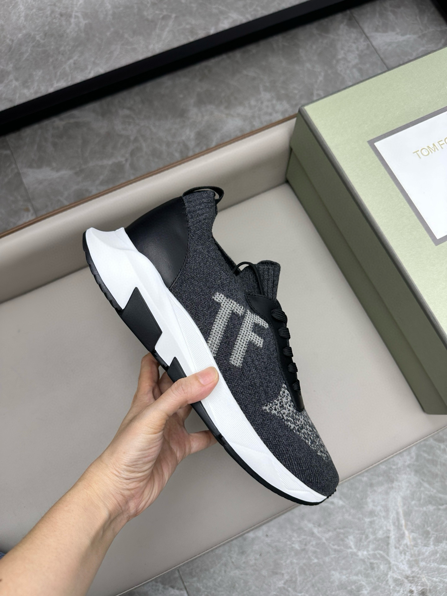 톰포드 남자 신발 운동화 스니커즈