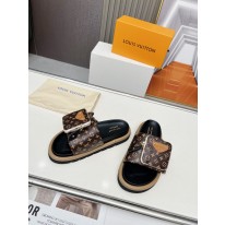 루이비통 남여 공용 슬리퍼 4cm