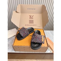 루이비통 남여 공용 슬리퍼