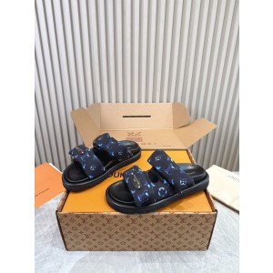 루이비통 남여 공용 슬리퍼