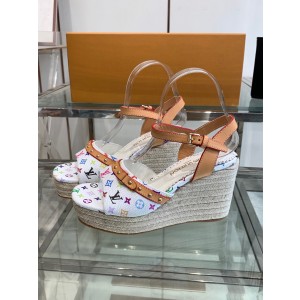 루이비통 여자 샌들 8.5cm