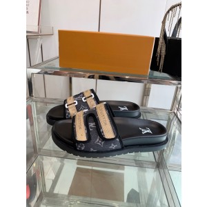 루이비통 남여 공용 슬리퍼