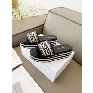 디올 여자 슬리퍼