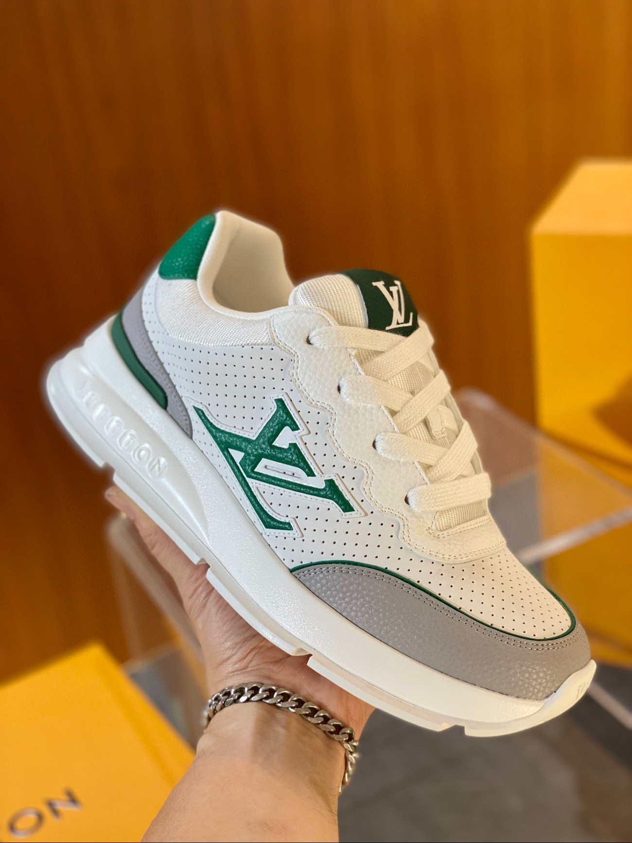 루이비통 남자 신발 운동화 스니커즈