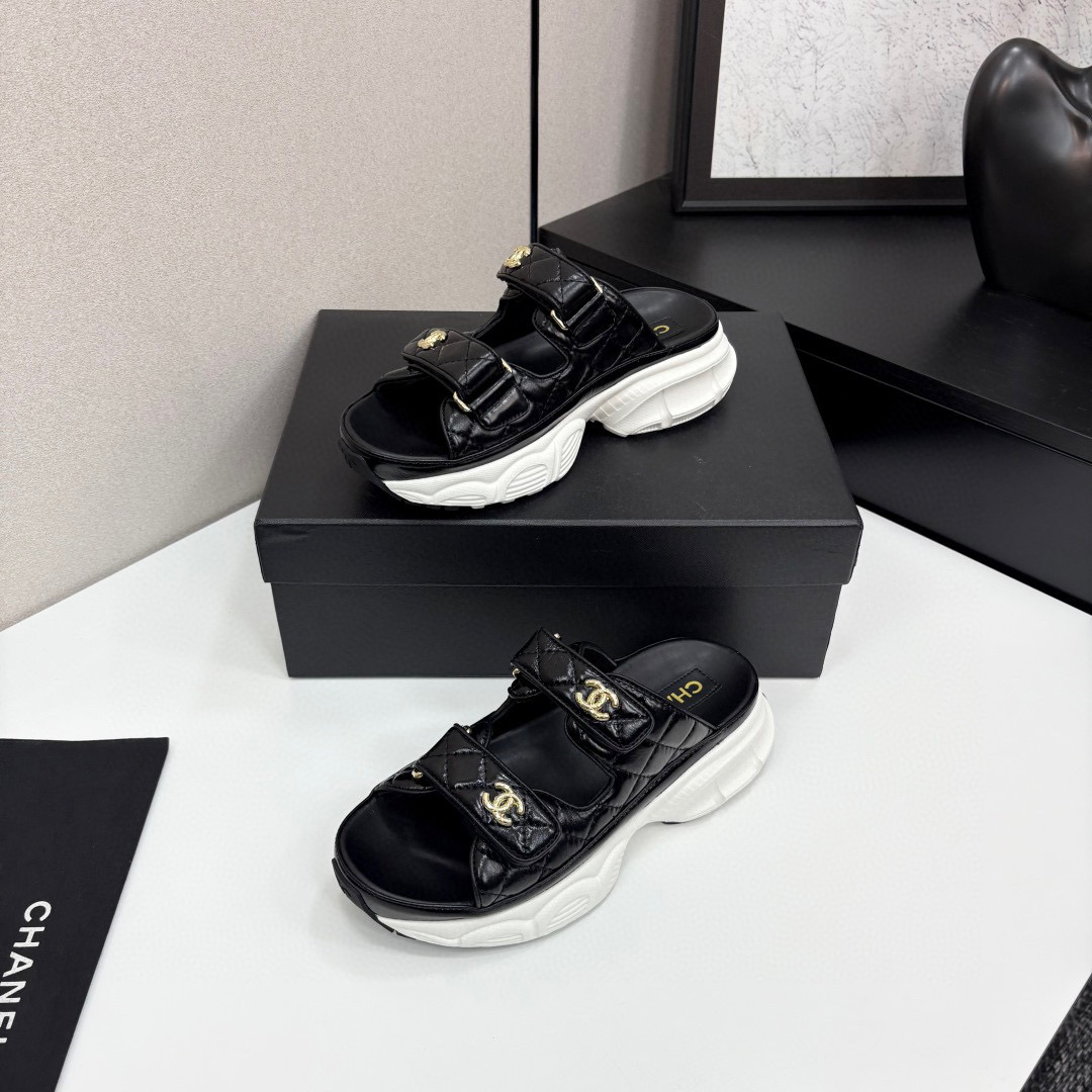 샤넬 여자 슬리퍼