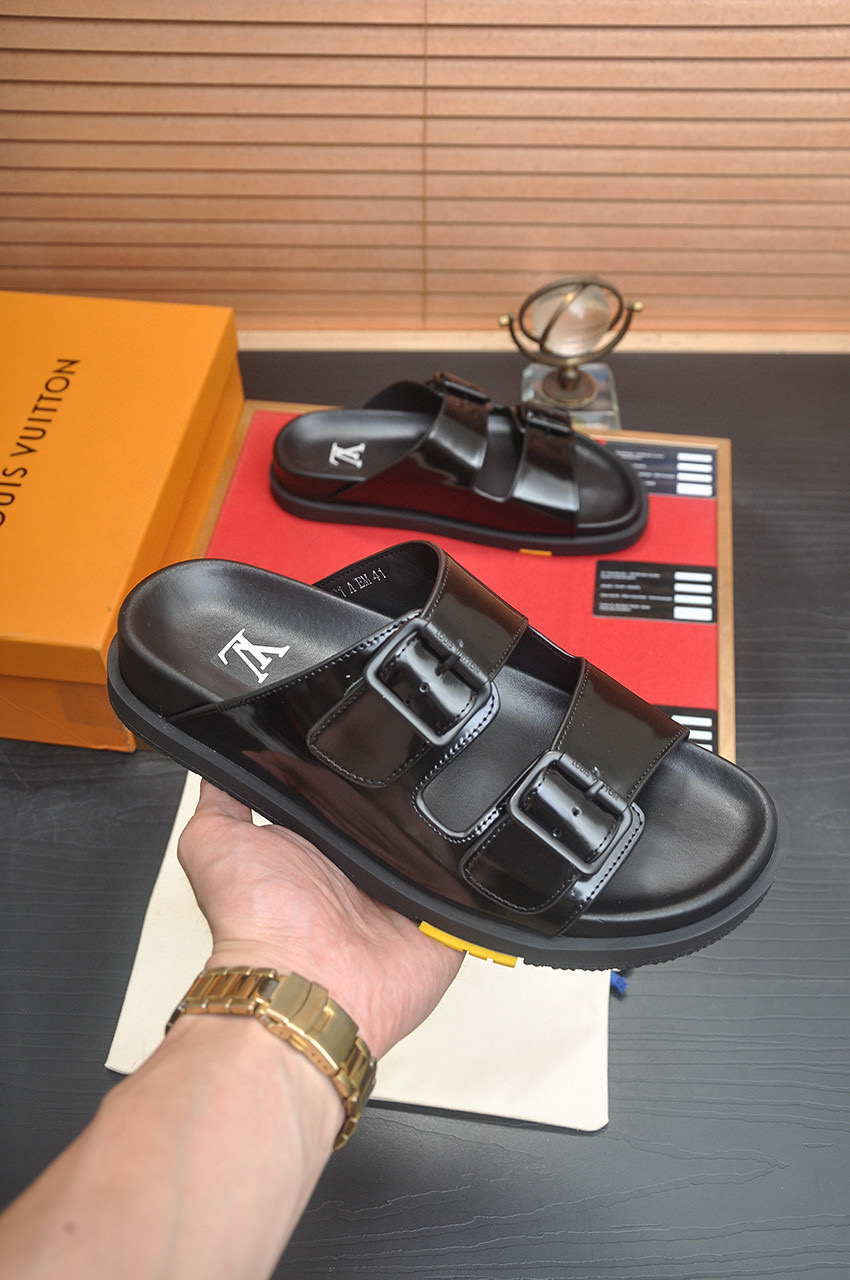 루이비통 남자 슬리퍼