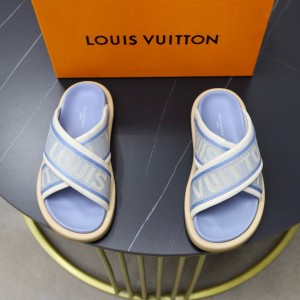 루이비통 남녀공용 슬리퍼