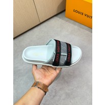 루이비통 남자 슬리퍼