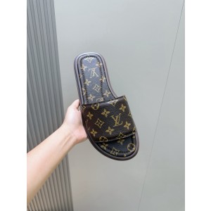 루이비통 남자 슬리퍼