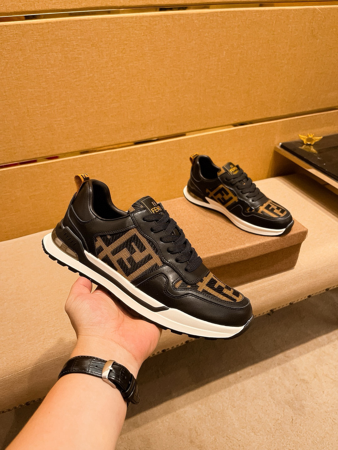 펜디 남자신발 운동화 스니커즈