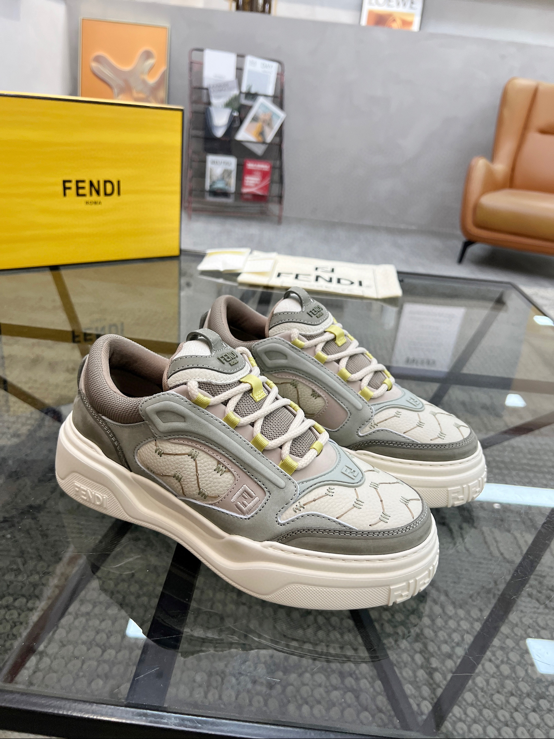 펜디 남자신발 운동화 스니커즈