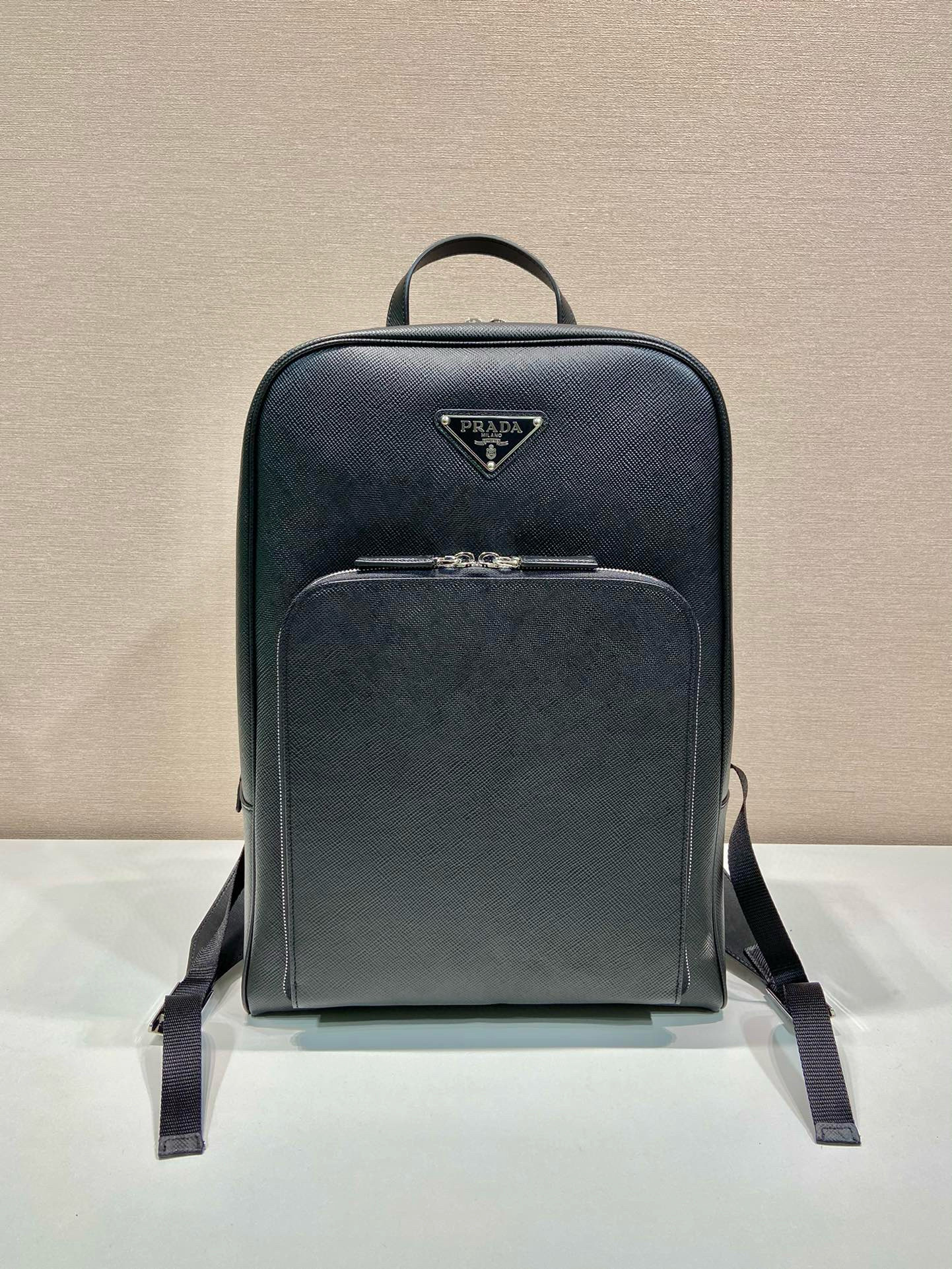 프라다 2VZ102 백팩