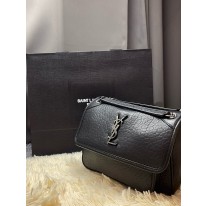 생로랑 633179 여자가방