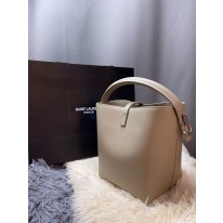 생로랑 749036 여자가방