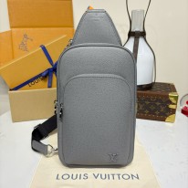 루이비통 M30863 남자가방
