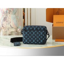 루이비통 M46604 남자가방