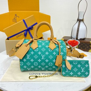 루이비통 M24424 M24423 M24425 M24426  M11561 M24443 여자가방