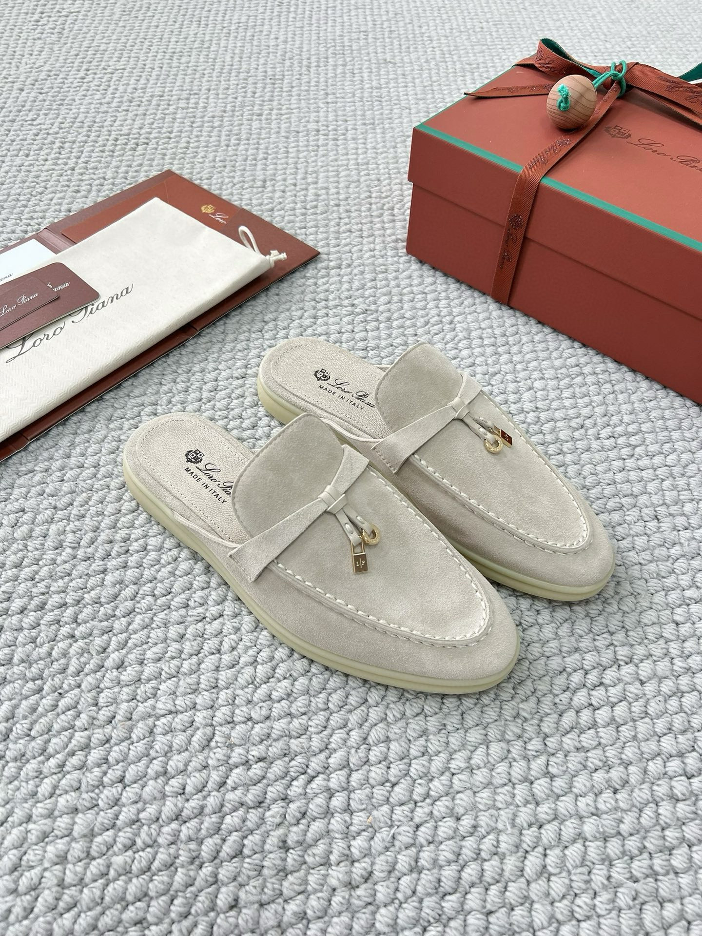 로로피아나 여자 슬리퍼 신발