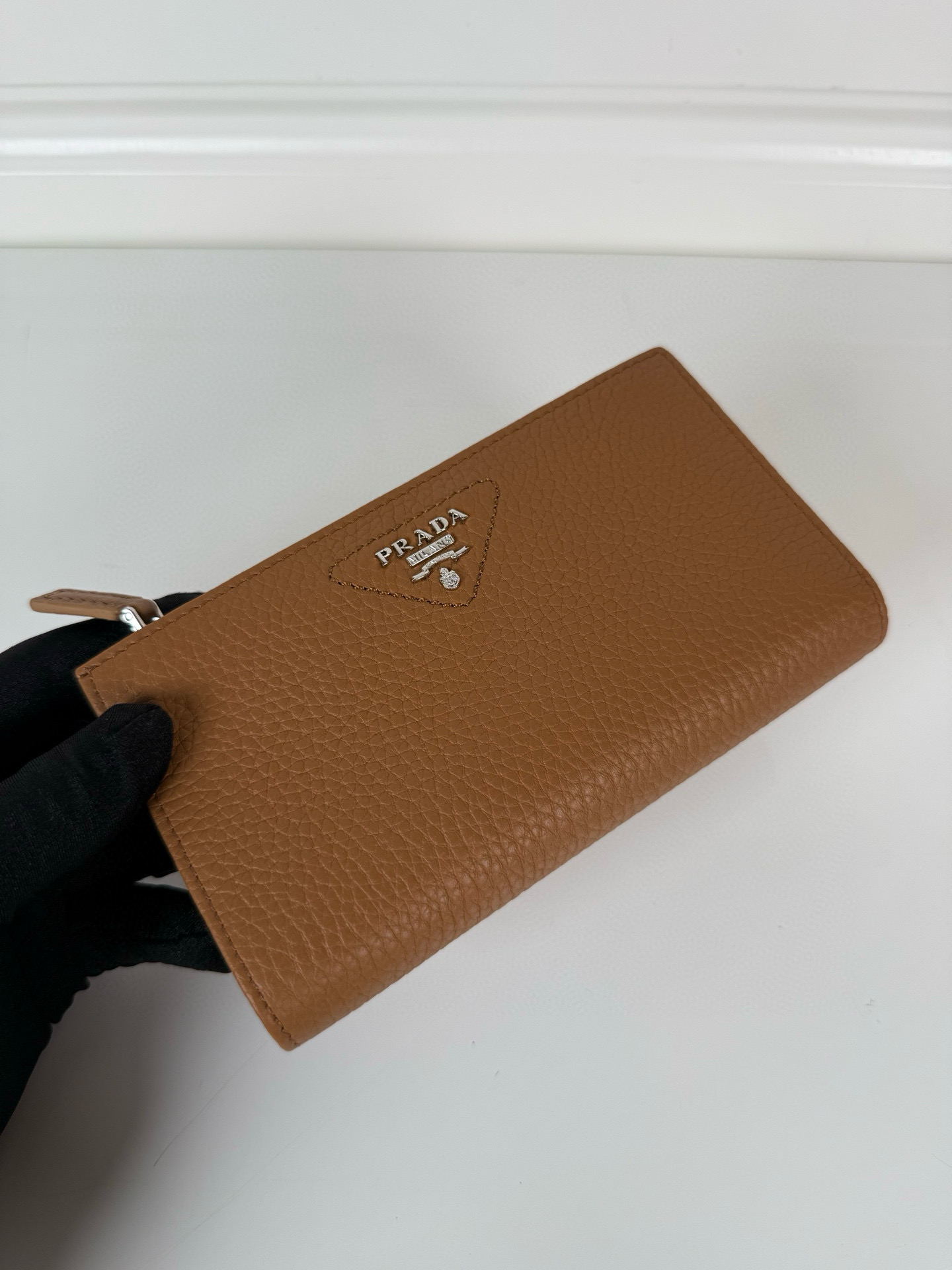 프라다 1ML009 여자 장지갑