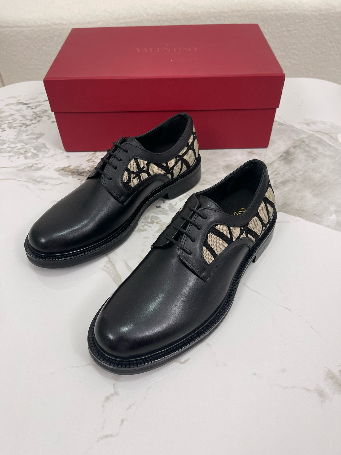 발렌티노 남자 구두
