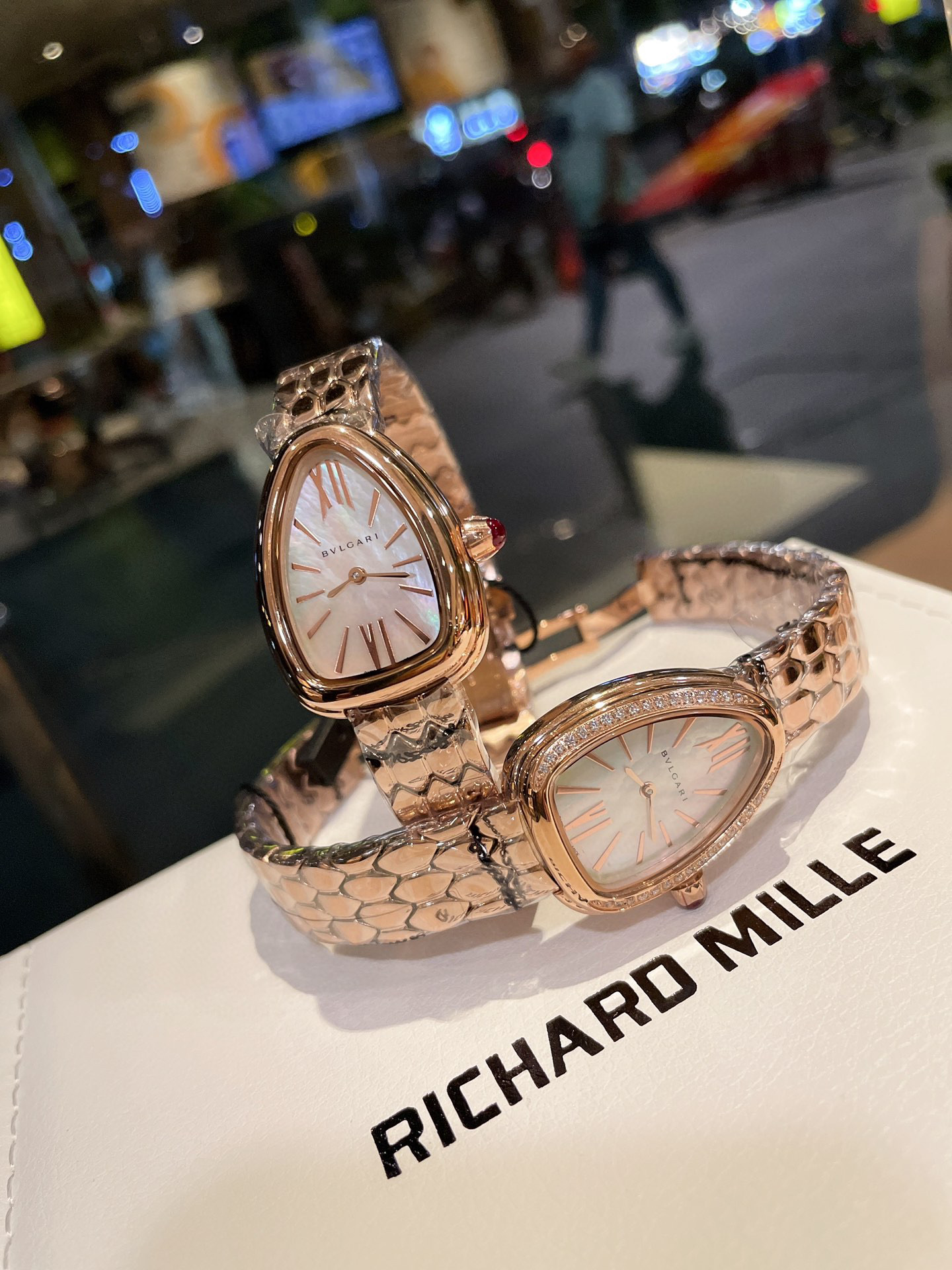 불가리 2칼라 A급 여자 시계