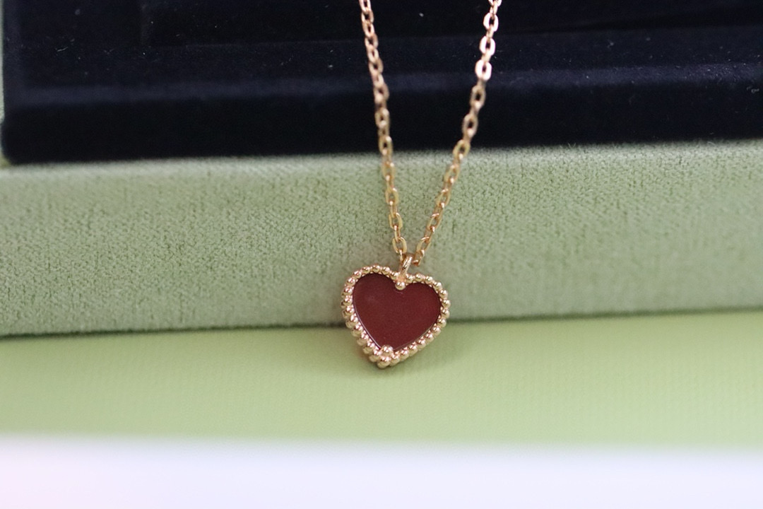 반클리프앤아펠 목걸이