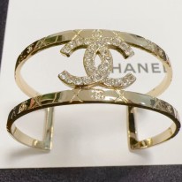 샤넬 팔찌