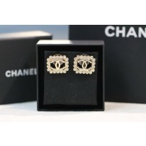 샤넬 귀걸이