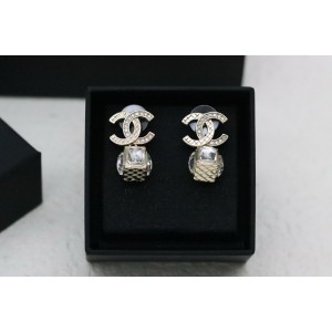 샤넬 귀걸이