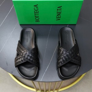 보테가베네타 남자 슬리퍼