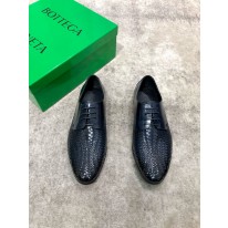 보테가베네타 남자 구두