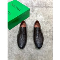 보테가베네타 남자 구두