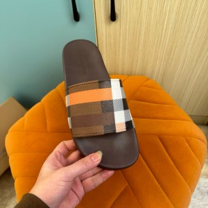 버버리 남녀공용 슬리퍼