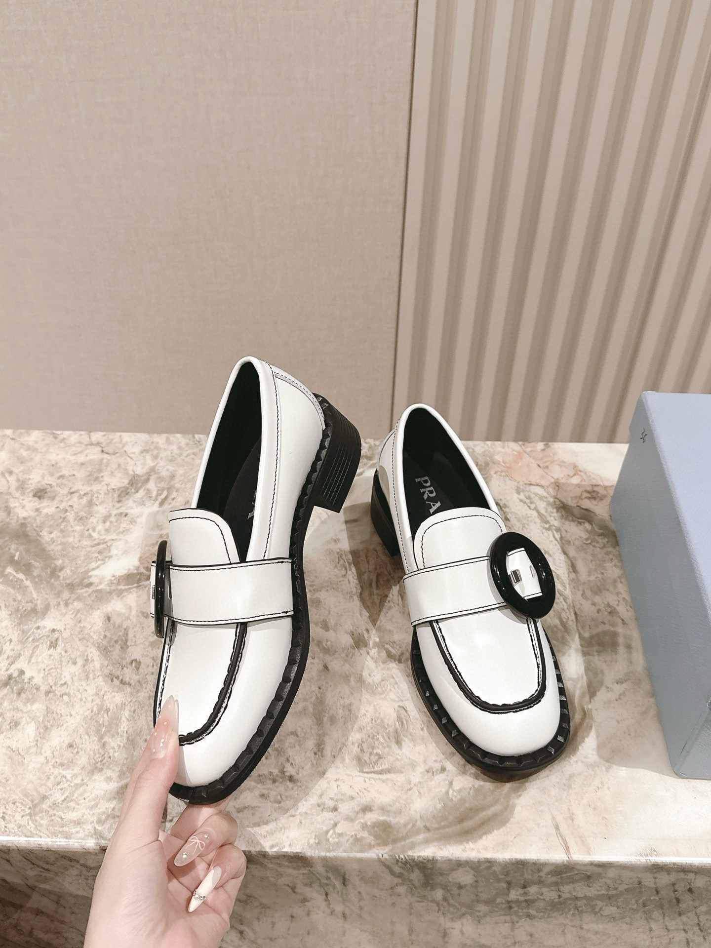 프라다 4cm 여자 신발 구두
