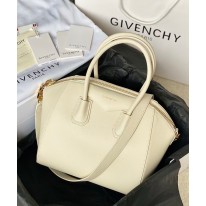 지방시 여자가방