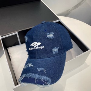 발렌시아가 모자