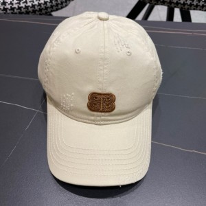 발렌시아가 모자