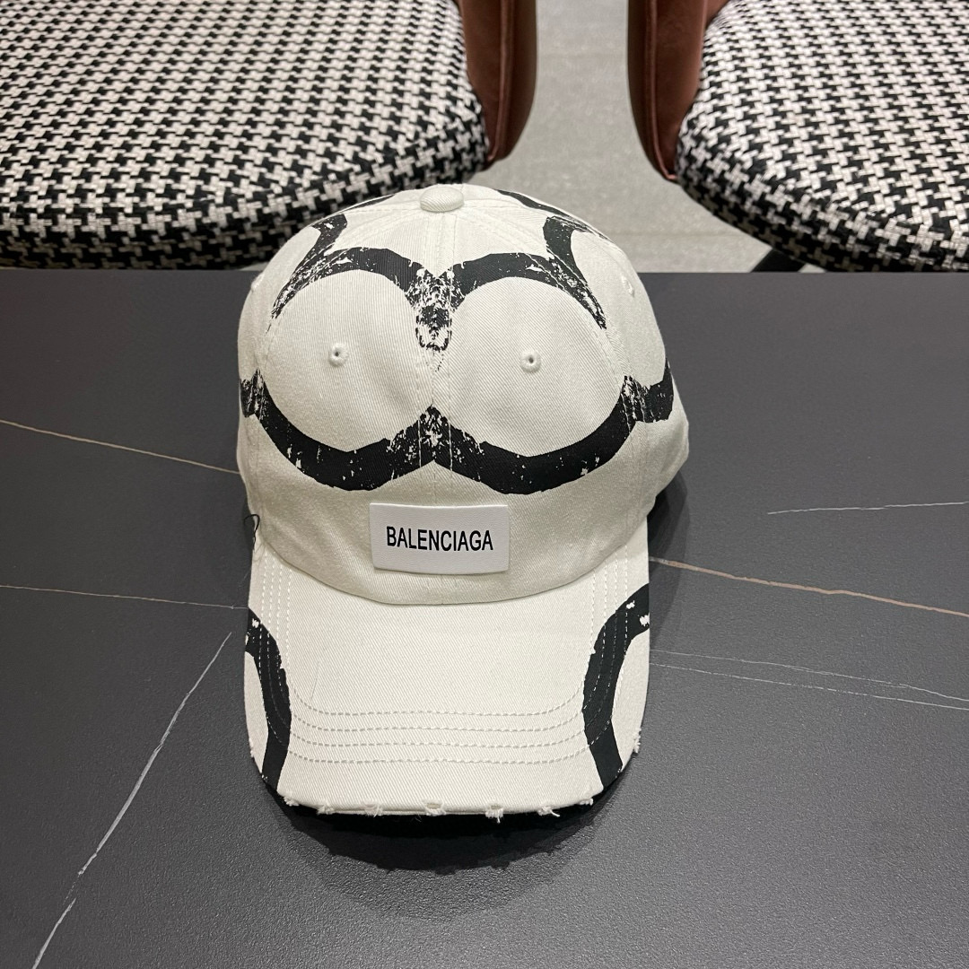 발렌시아가 모자