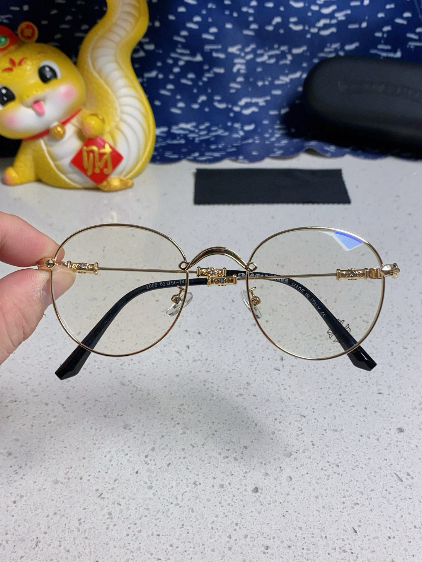 크롬하츠 선글라스